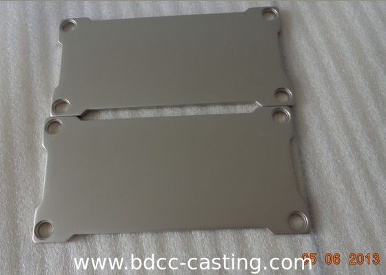 Parti stampati in metallo acciaio inossidabile con tutti i tipi di finiture, Parti stampate, parti in lamiera, trazione, taglio