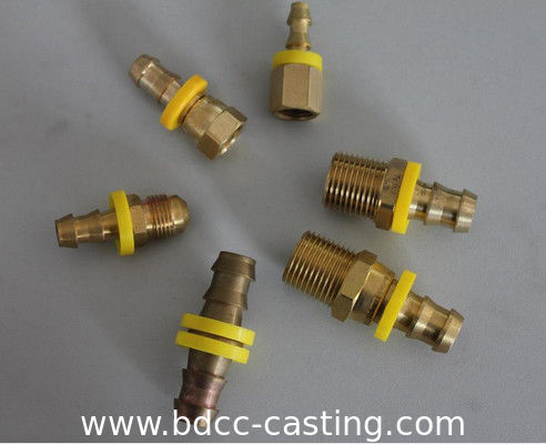 Raccordi per tubi in ottone CNC personalizzati, fabbricati in Cina da produttore professionale