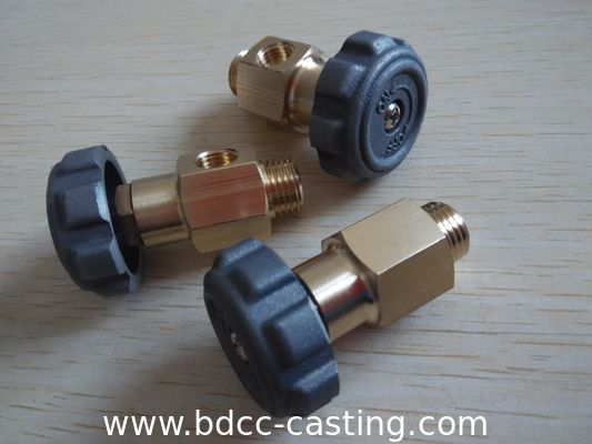 Raccordi per tubi in ottone CNC personalizzati, fabbricati in Cina da produttore professionale