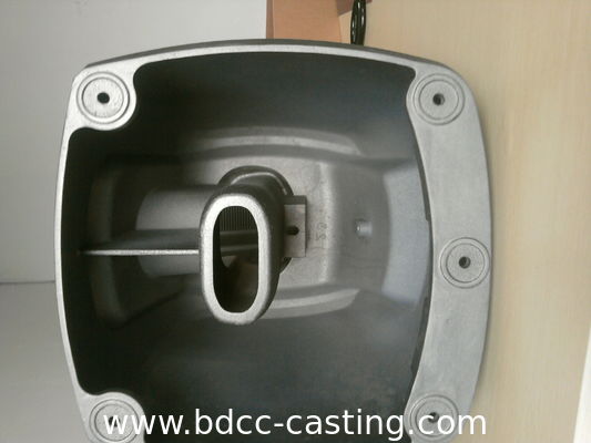 Pressofusione, fusione in sabbia, microfusione, getti personalizzati di vari materiali, secondo disegni o campioni