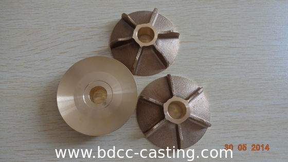 Personalizza parti di fusione, parti tornite di precisione con lavorazione CNC, superficie placcata, Ruote in lega di rame fuse