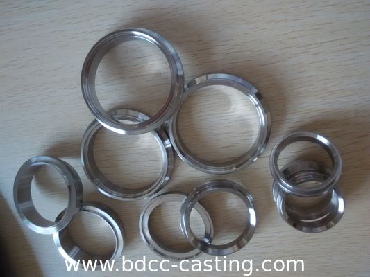 Parti lavorati di precisione per torni CNC, Lavorazione personalizzata di tutti i tipi di parti meccaniche e parti per lavorazioni meccaniche