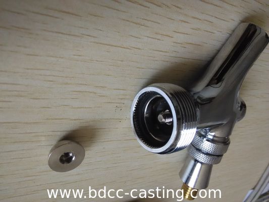 Parti lavorati di precisione per torni CNC, Lavorazione personalizzata di tutti i tipi di parti meccaniche e parti per lavorazioni meccaniche