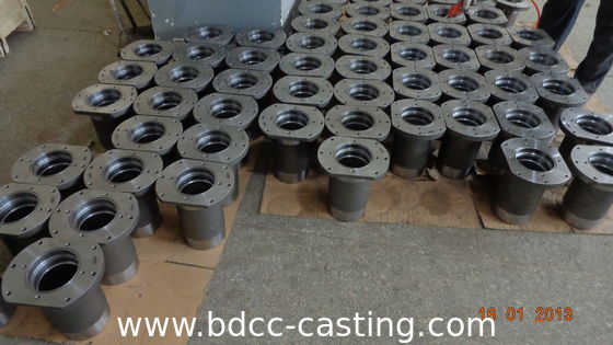 mozzo ruota, supporto, parti personalizzate in fusione di sabbia con tutti i tipi di finitura, prodotte in Cina da produttore professionale