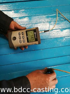 Personalizza la piastra di supporto meccanico, parte tornita di precisione con lavorazione CNC, prodotta in Cina da un produttore professionale