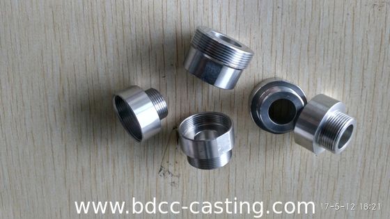 Connettore rapido in ottone personalizzato con tutti i tipi di finiture, prodotto da un produttore professionista cinese