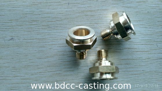 Lavorazione personalizzata di tutti i tipi di componenti meccanici, lavorazione CNC, raccordi in ottone, produttore professionale made in China