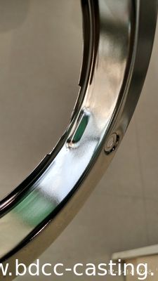 Stampaggio, Alloggiamenti per manometri, Parti stampate in metallo in acciaio inossidabile con tutti i tipi di finiture, Parti stampate