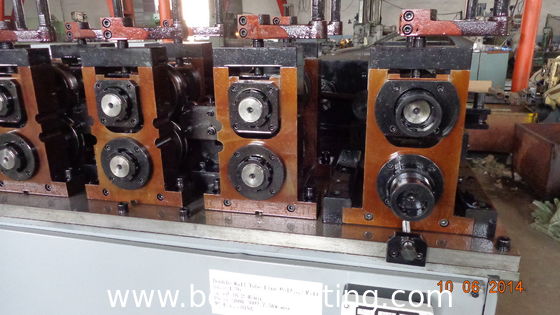 Laminatoio per tubi a doppia parete, non standard su misura, accumulatore-buffer con componenti completi e accesso