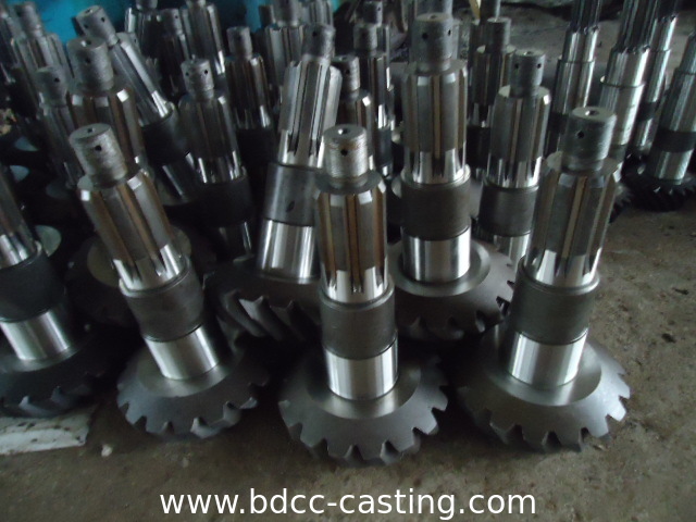 Parti di lavorazione albero a vite di buona qualità, lavorazione ingranaggi conici, lavorazione di tutti i tipi di ingranaggi modulari