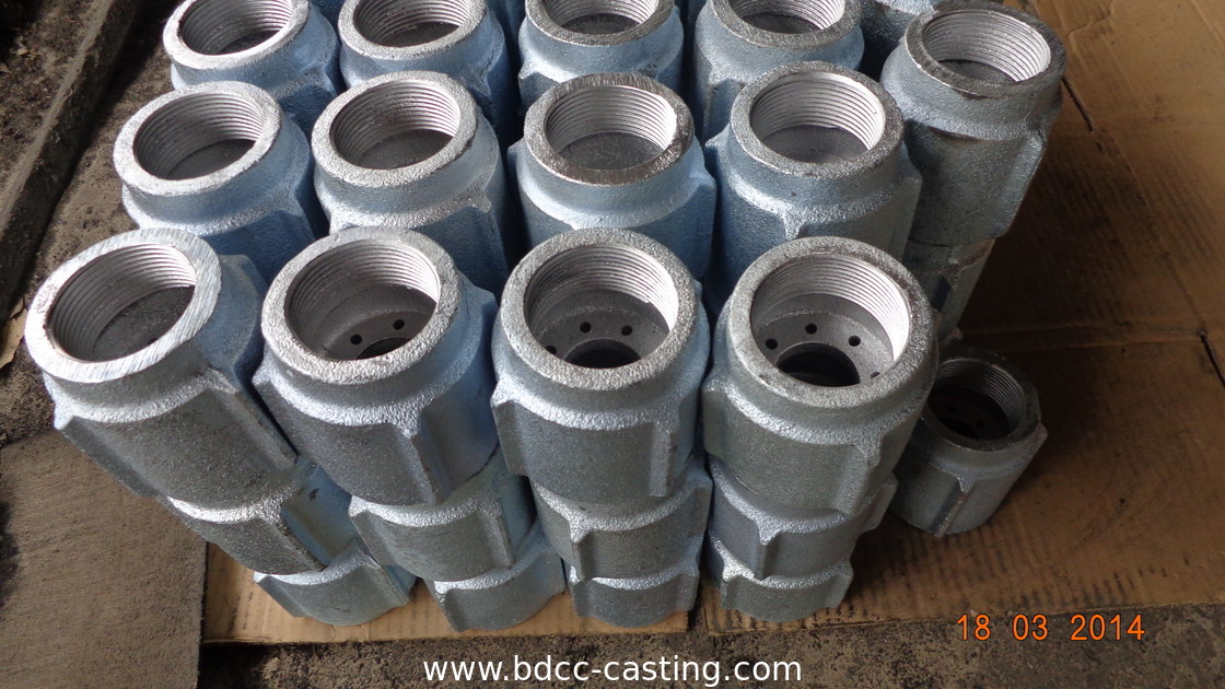 Fonderia personalizzata per fornelli a gas, prodotti di fonderia in ghisa grigia su misura