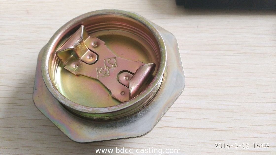 Ampiamente utilizzato nella produzione di tappi (coperchi), fusti (secchi), barattoli, lubrificanti, vernici, prodotti chimici, petrolio, cereali e oli