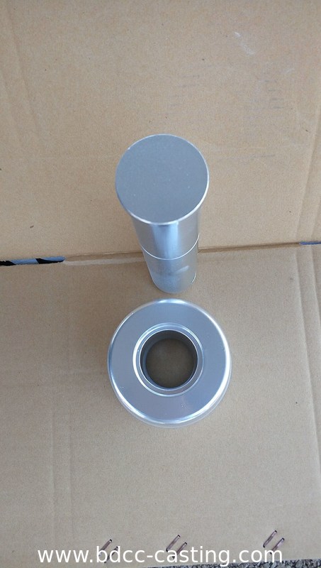 Assieme ruota telaio camion, parti di lavorazione di precisione CNC personalizzate con tutti i tipi di finiture