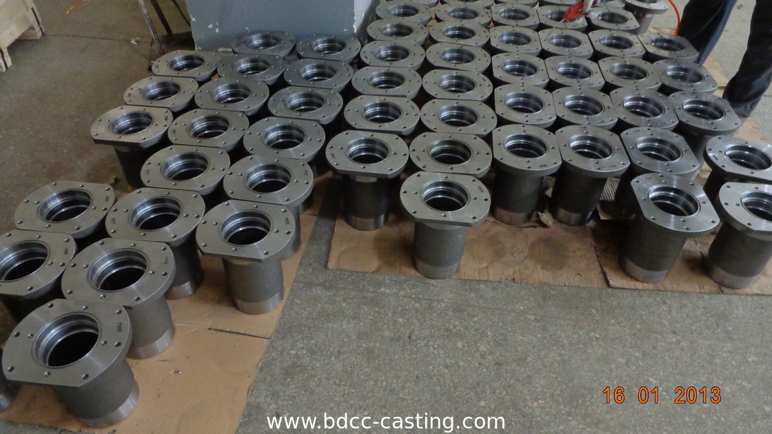 mozzo ruota, supporto, parti personalizzate in fusione di sabbia con tutti i tipi di finitura, prodotte in Cina da produttore professionale