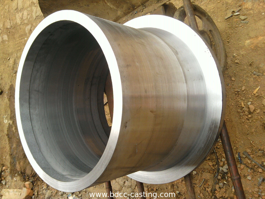 FUSIONE IN SABBIA DI ACCIAIO WCB DI GRADO, FUSIONE DI TESTA E SOTTOGONNA, Componenti fusi in sabbia personalizzati con tutti i tipi di finitura