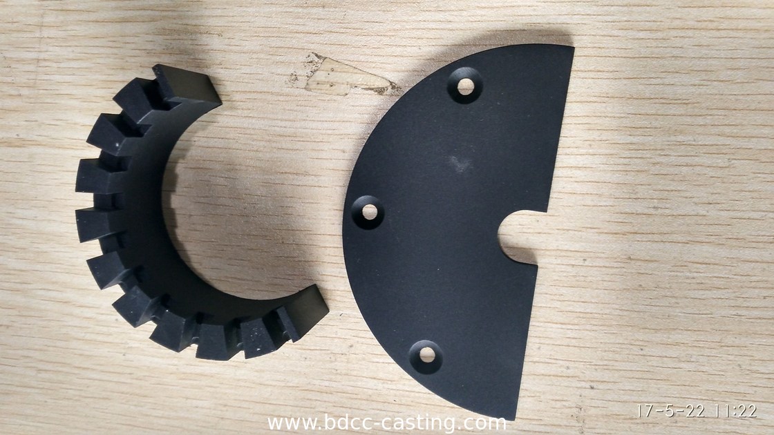 Parti lavorati a CNC, Lavorazione di parti di tutti i tipi di materiali; Lavorazione CNC, Centro di lavoro CNC