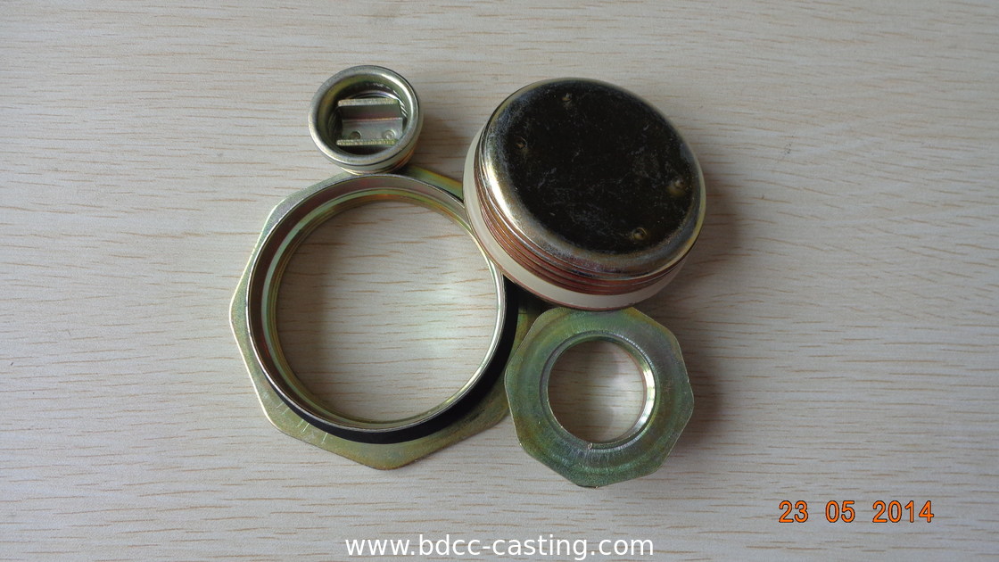 Coperchio antifurto per vasche personalizzate, coperchio filettato, flangia per vasca; la stampa a colori può essere personalizzata in base alle esigenze del cliente