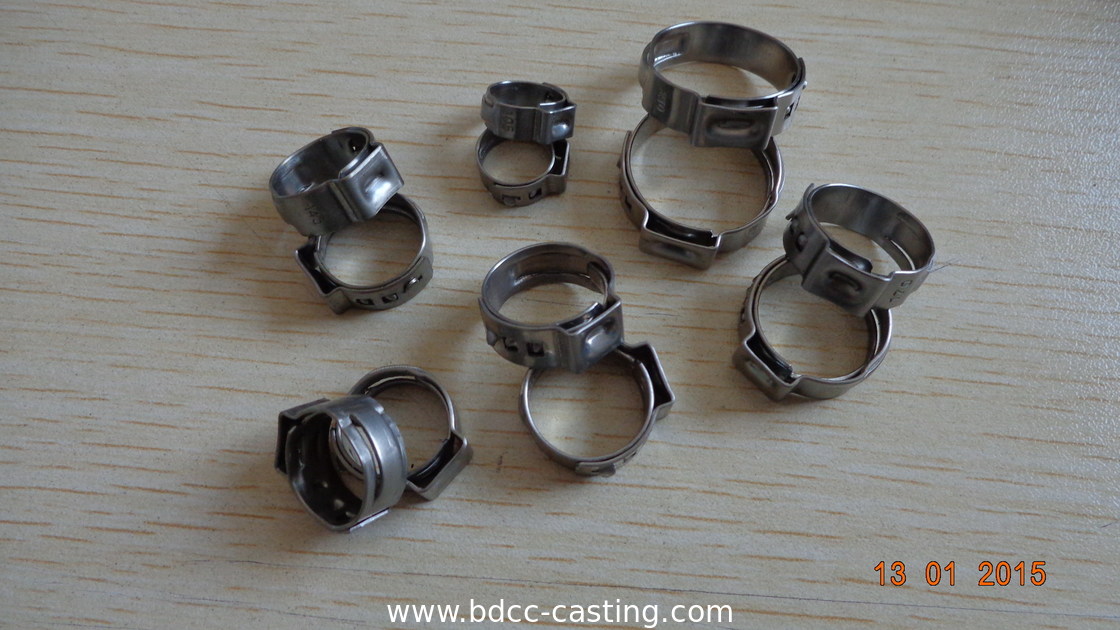 Fascetta stringitubo a orecchio singolo in acciaio inossidabile, Fascette stringitubo in acciaio inossidabile personalizzate, prodotte da produttore professionista cinese