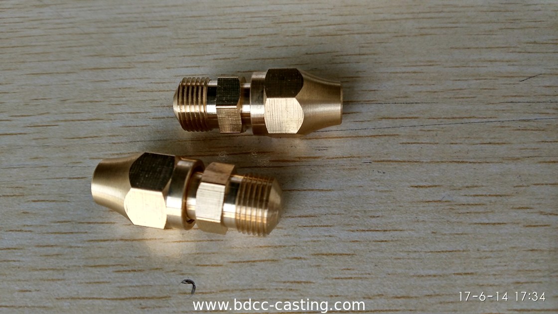 Raccordi GPL con fori da 0,18 mm, i vari raccordi GPL, Raccordo in ottone personalizzato, produttore professionista cinese