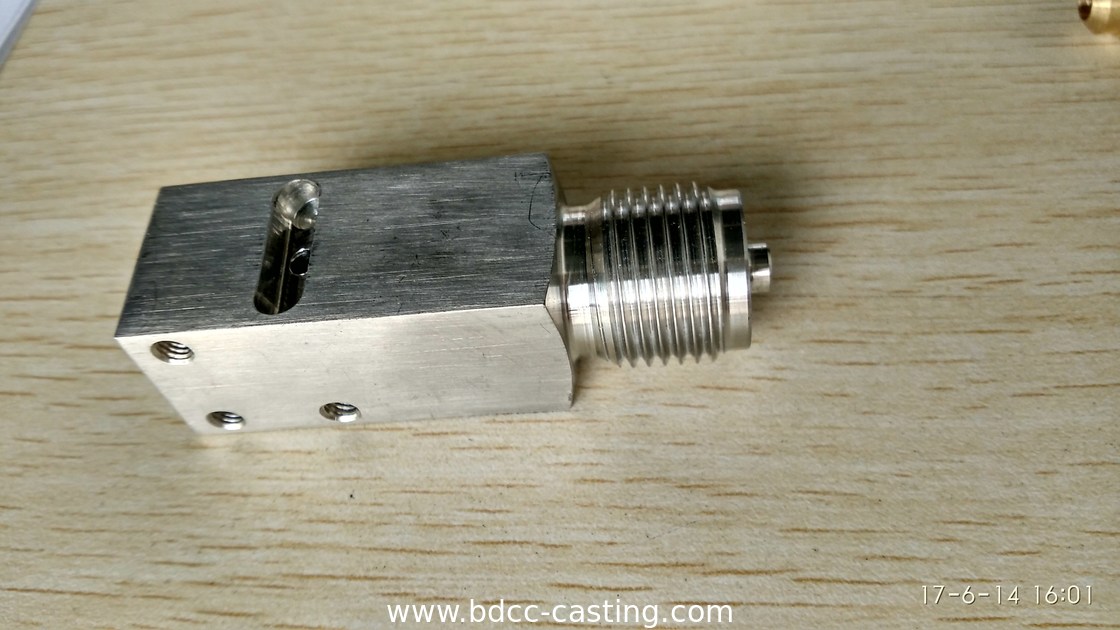 Custom all kinds of materials, a variety of specifications, mechanical processing parts; joints, pipe fittings, casting