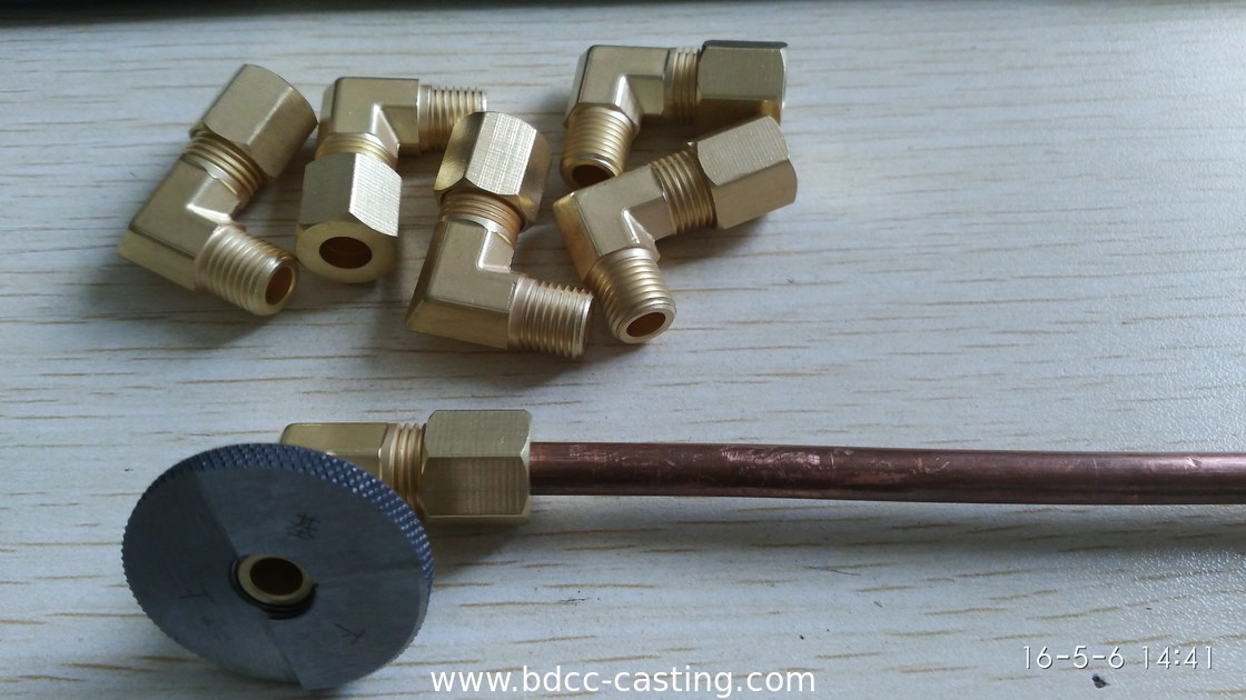 Raccordo per tubi, Gomito, Tee, Giunto, Acciaio inossidabile, Raccordo per tubi LGP personalizzato con tutti i tipi di finiture