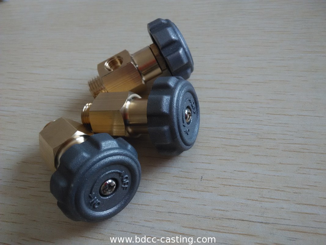 Lavorazione personalizzata di tutti i tipi di raccordi per tubi, lavorazione CNC, raccordi in ottone, produttore professionale made in China